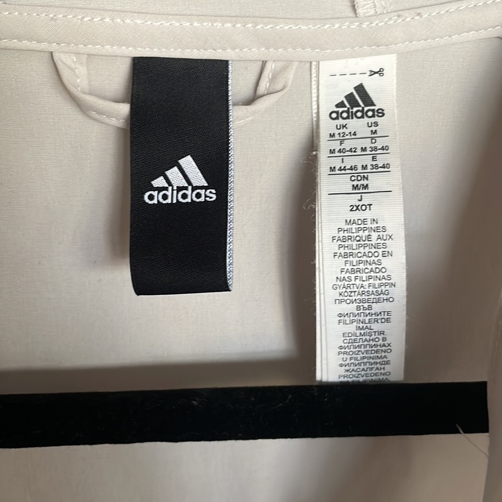 ADIDAS
Colorblocked Wind Jacket - Picture 5 of 8